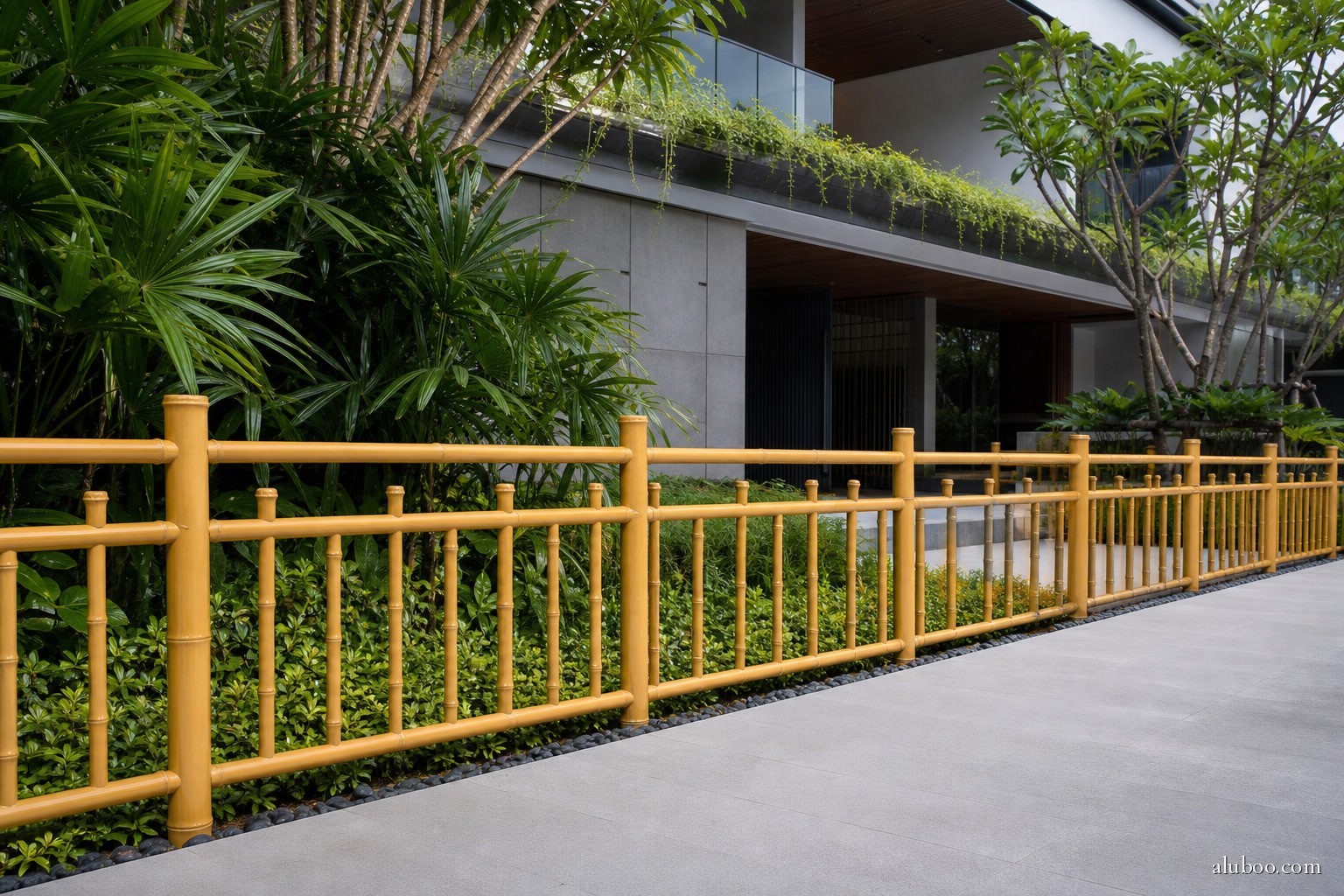 Sumatra Tall Rail installed at Bangkok modern house